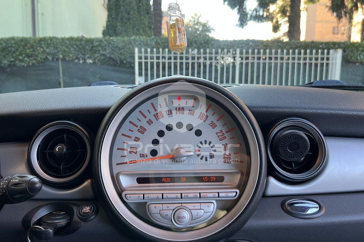 MINI Mini 1.6 16V One (55kW)