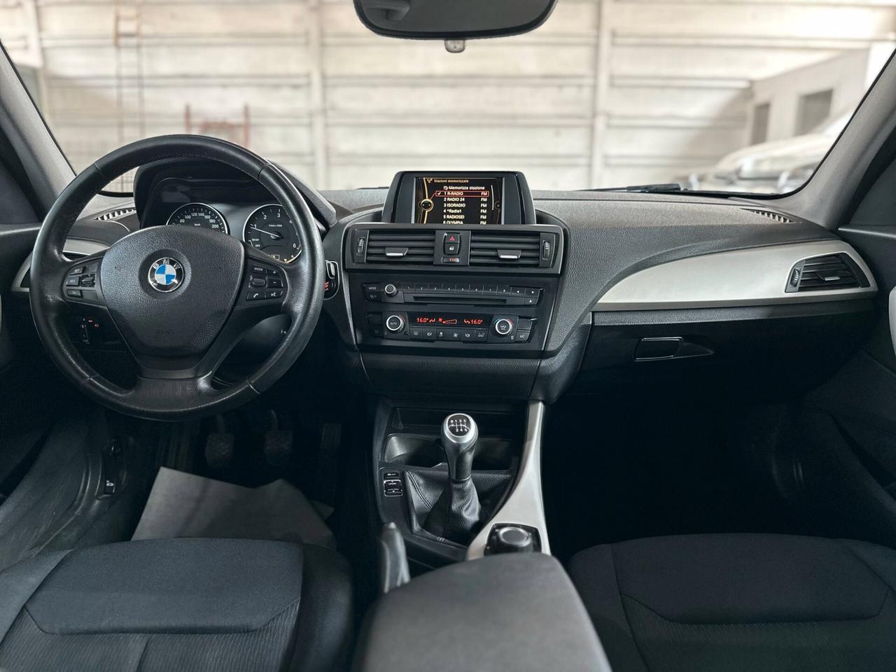 Bmw 114 114d 5p. Unique