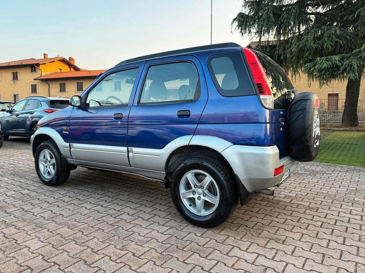Daihatsu Terios 1.3i 16V cat 4WD SX ARIA CONDIZIONATA OK NEOPATENTATI