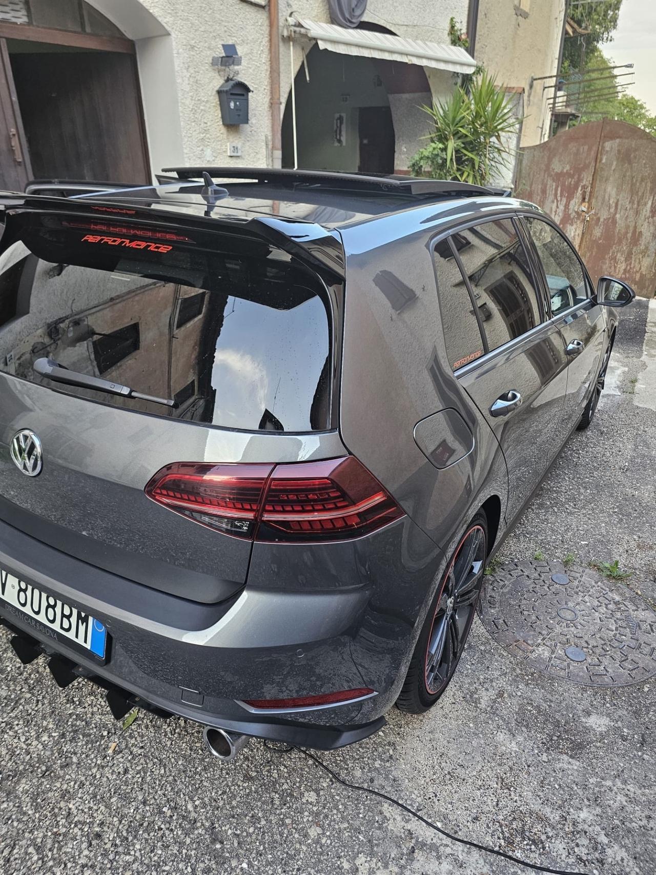 Volkswagen Golf R 2.0 TSI DSG 4MOTION 5p. BMT