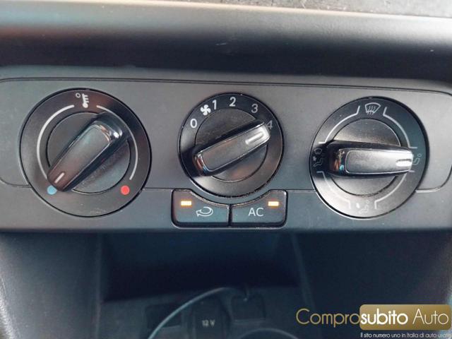 VOLKSWAGEN Polo 1.2 5 porte Trendline (Garanzia 12 Mesi)