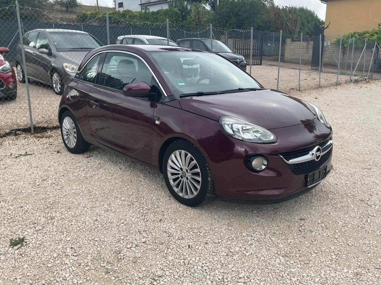 Opel Adam 1.2 70 CV Jam