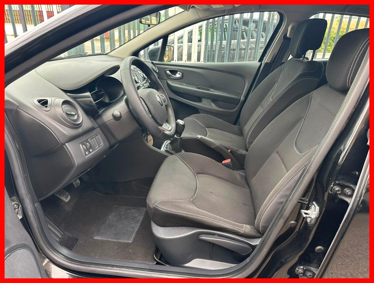 Renault Clio 1.2 75CV 5 porte Zen