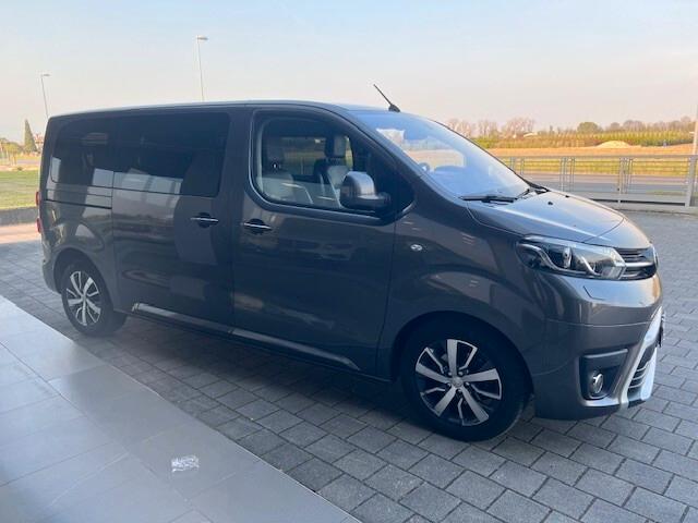 Toyota Proace Proace Verso 2.0D 180 CV Luxury