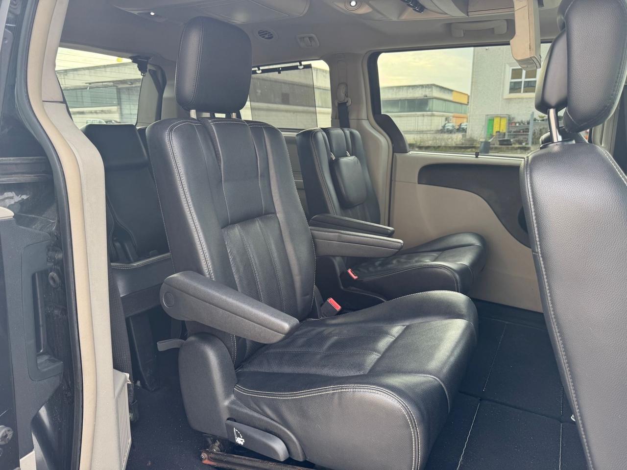 Lancia Voyager 2.8 Turbodiesel Platinum 163 CV