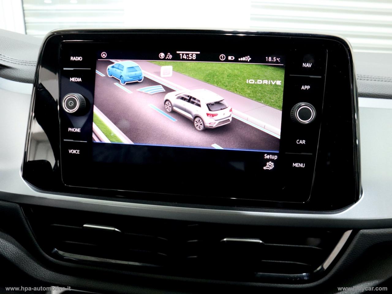 VOLKSWAGEN T-Roc 2.0TDI LED PARK ASSIST ACC