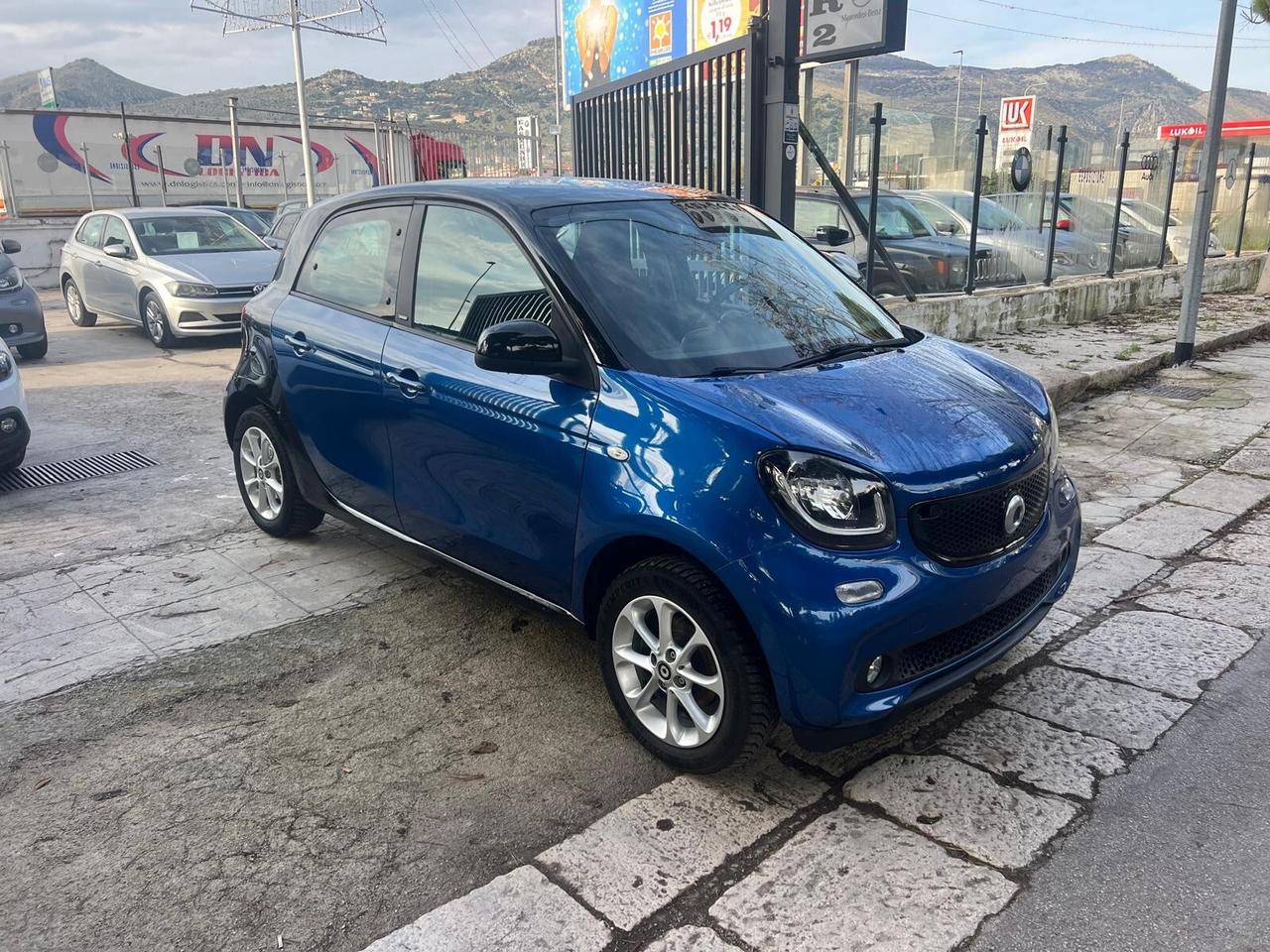 Smart ForFour 70 1.0 Passion