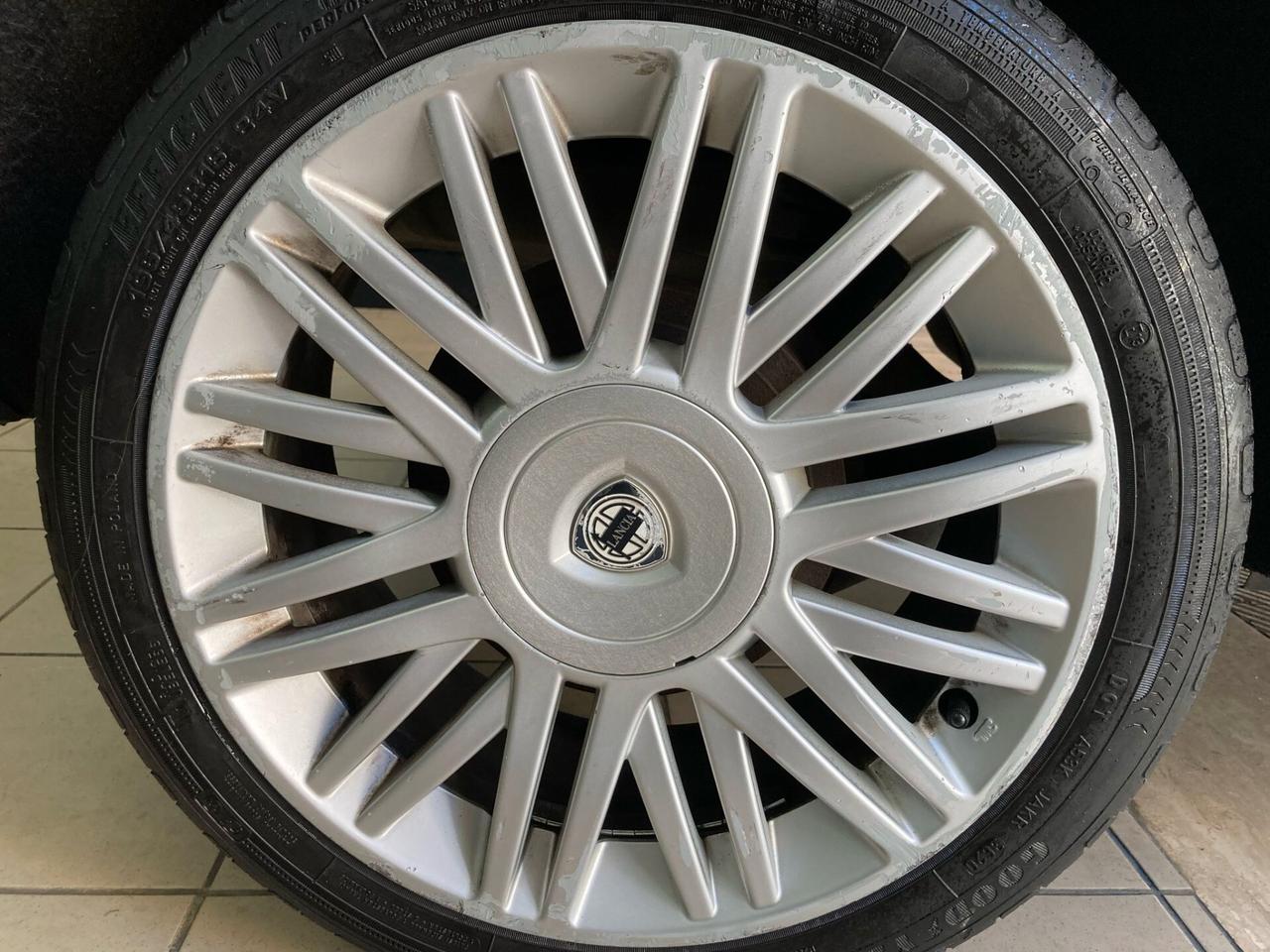 Lancia Ypsilon 1.3 MJT -X NEOPATENTATI - 2010
