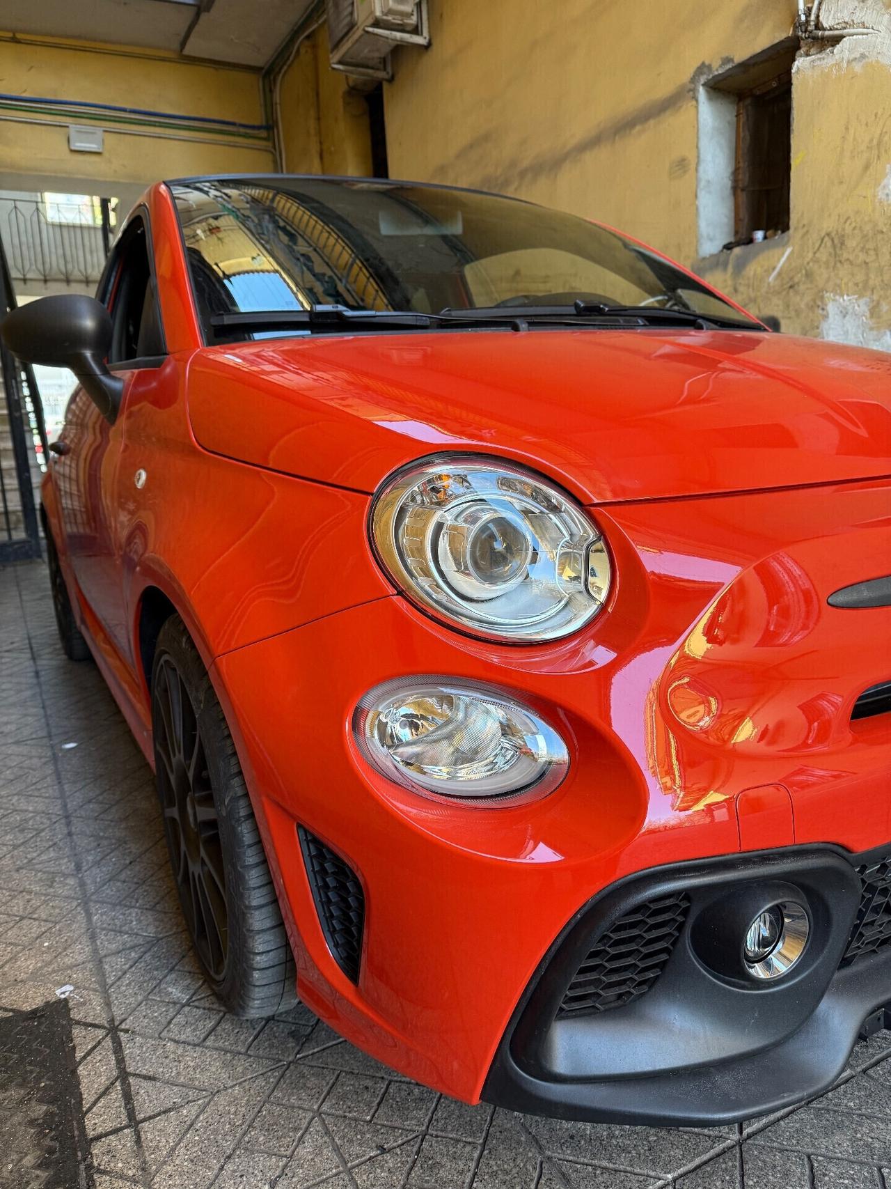 Abarth 695 COMPETIZIONE CABRIO 1.4 Turbo T-Jet 180 CV sabelt