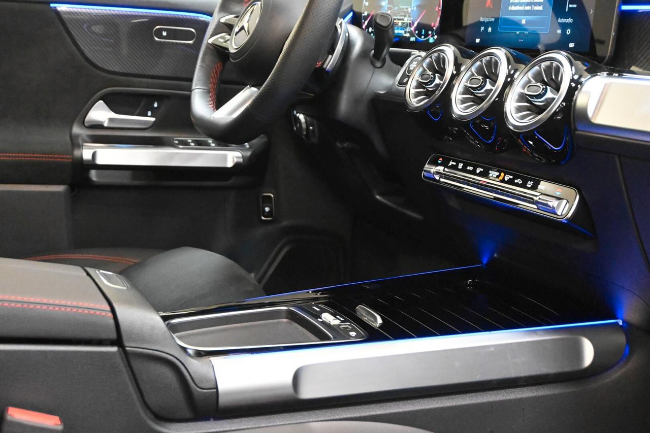 MERCEDES GLB (X247) GLB 200 d Automati...