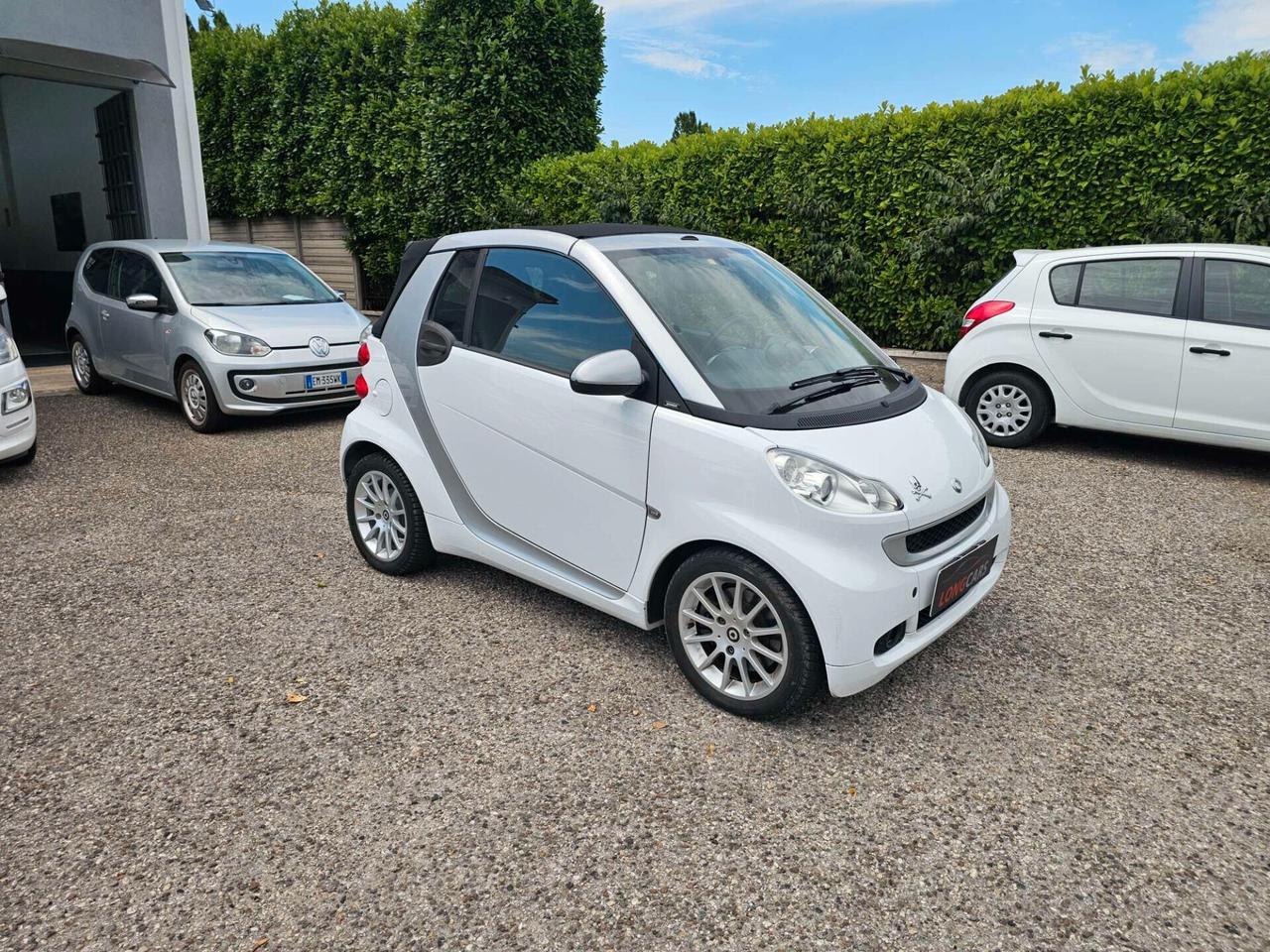 Smart ForTwo 1000 52 kW MHD cabrio passion