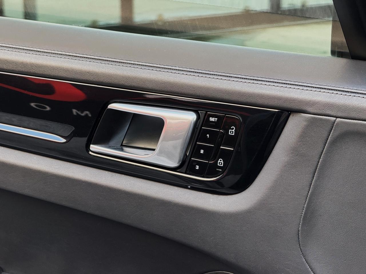 Porsche Cayenne 3.0 Tiptronic S 340CV TETTO PASM