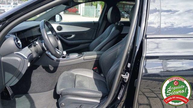 MERCEDES-BENZ E 220 d Mild hybrid Auto Premium AMG Line Tetto