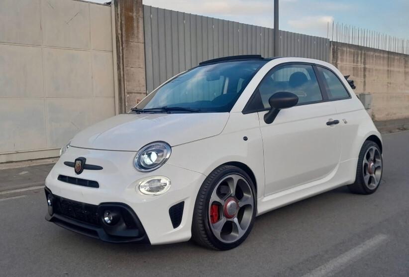 Fiat 500 Abarth cabrio 1.4 benz 140 cv automatica