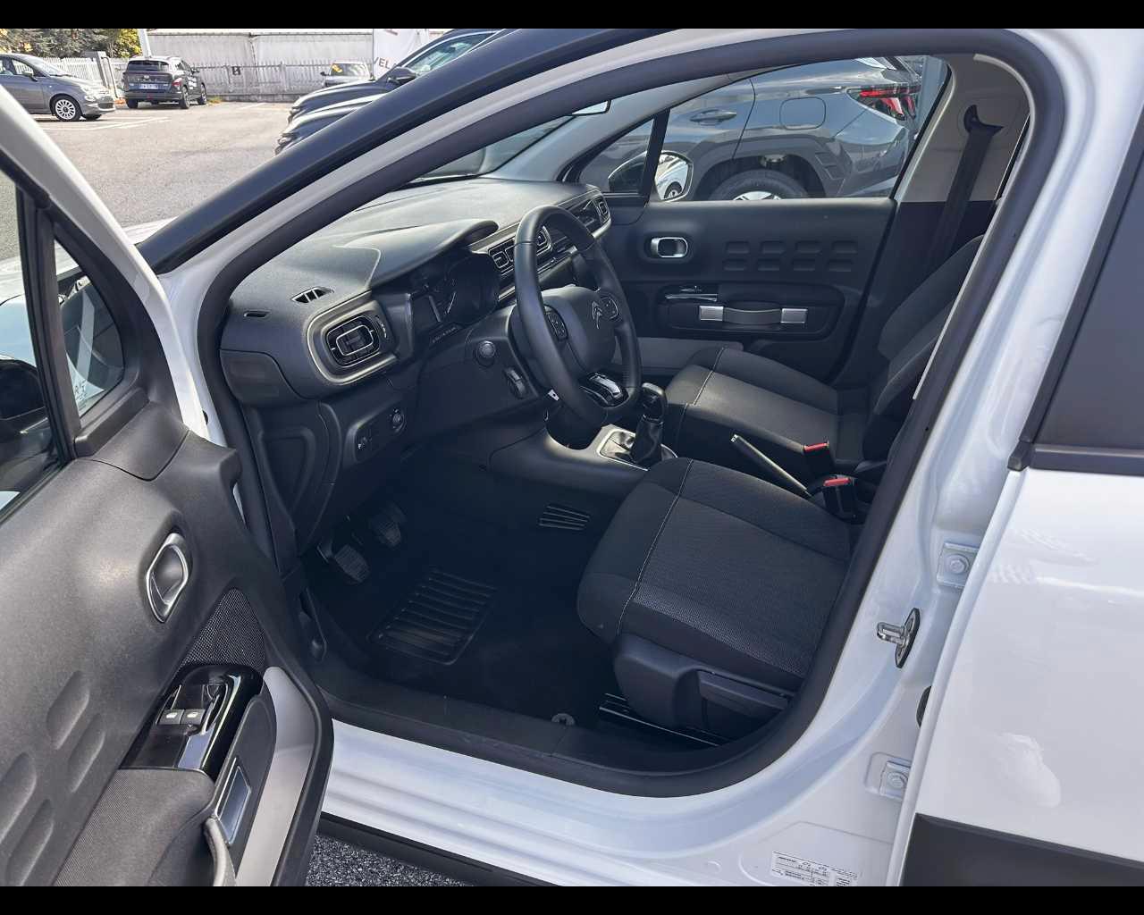 CITROEN C3 1.2 Shine 83cv