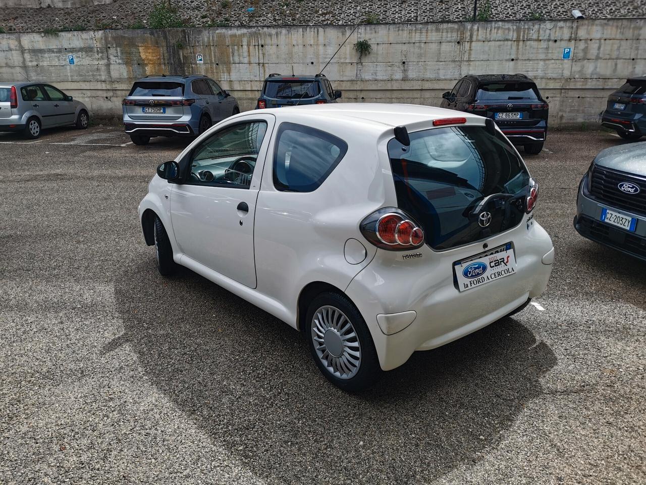 Toyota Aygo 1.0 12V VVT-i 3 porte Now Connect