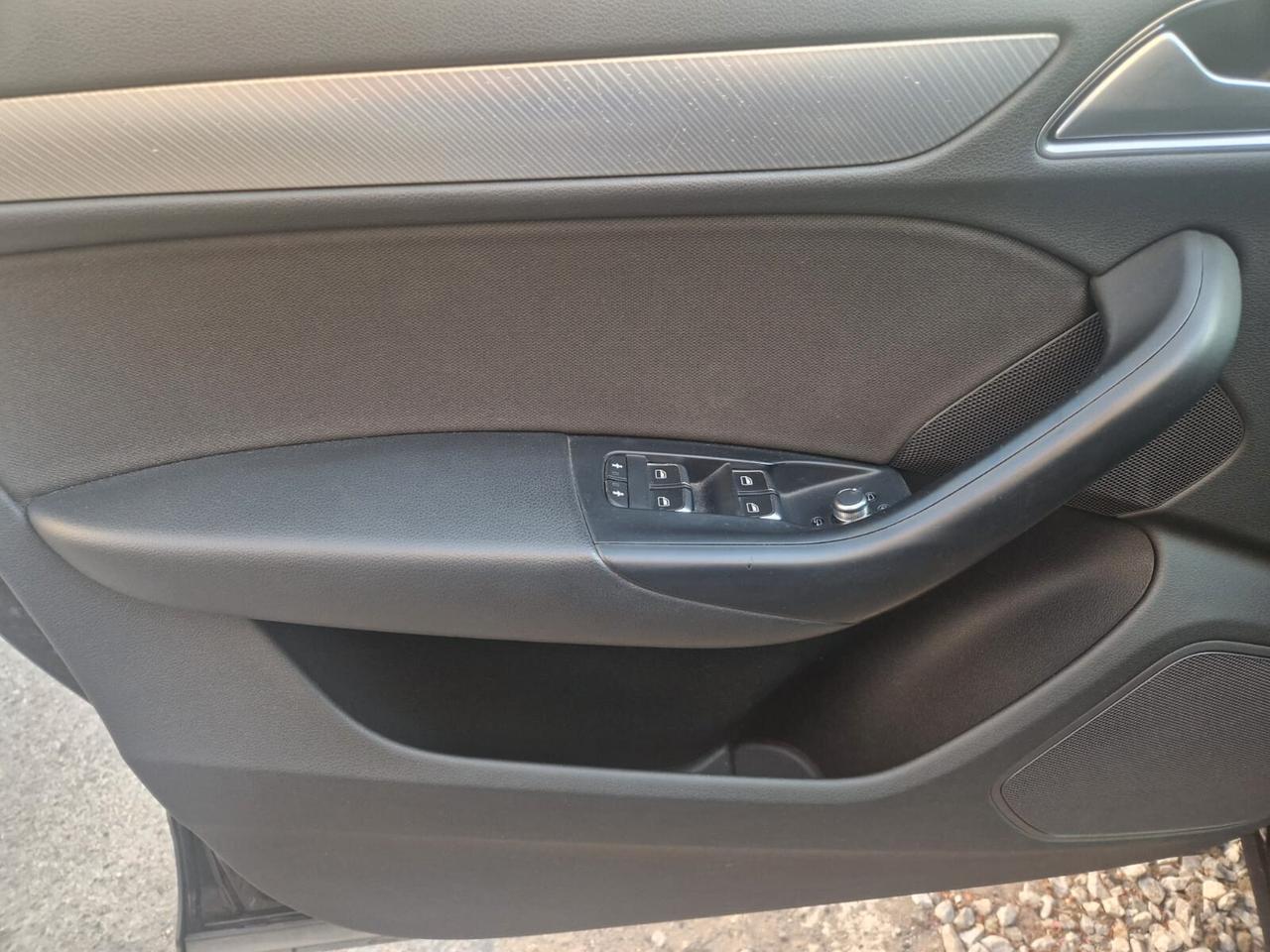 Audi Q3 2.0 TDI 150 CV Design