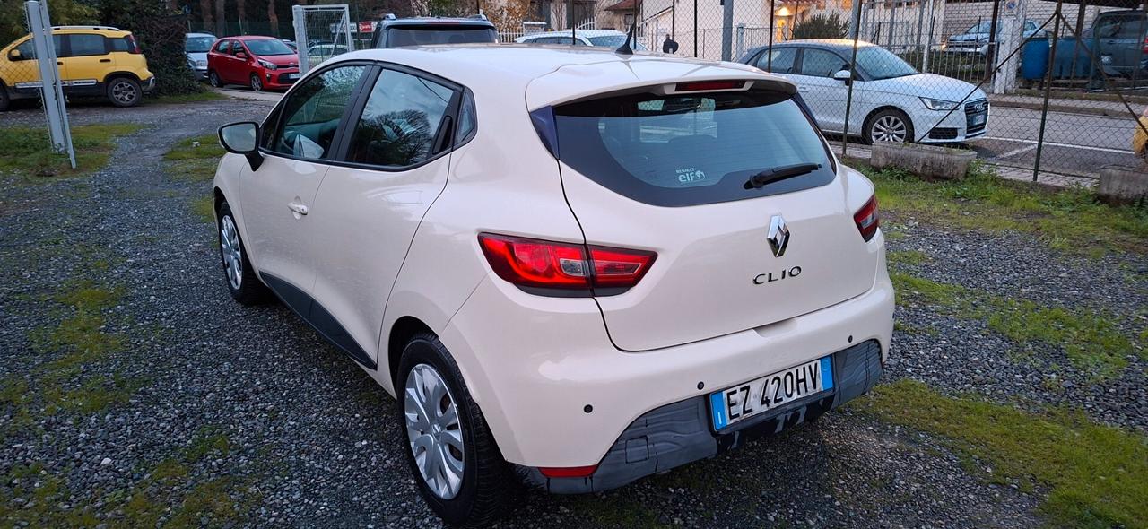 Renault Clio 1.2 75CV 5 porte Live