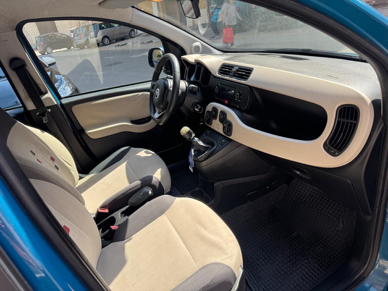 Fiat Panda 0.9 Natural Power Lounge 5 posti