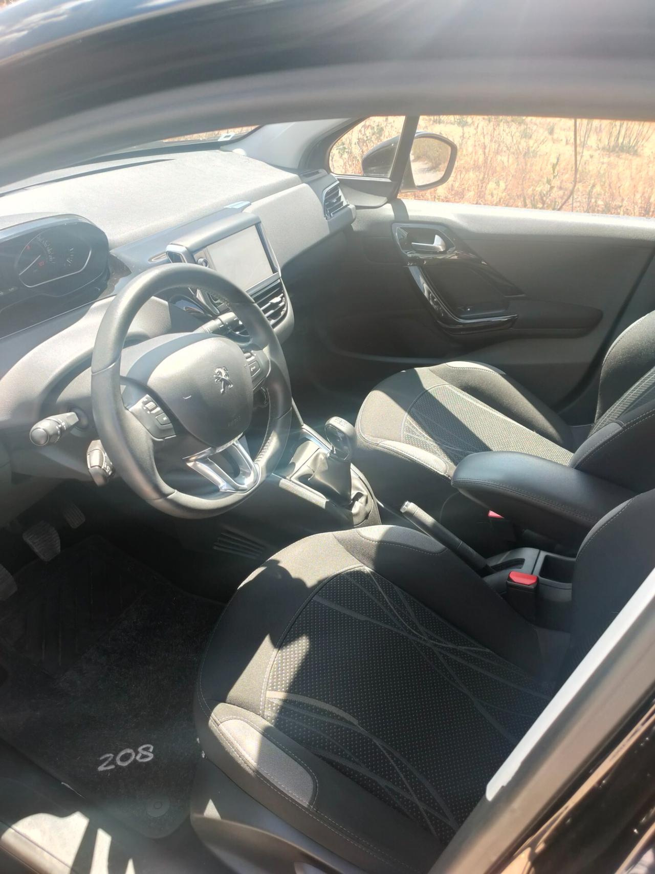 Peugeot 208 1.4 HDi 68 CV 5 porte Active