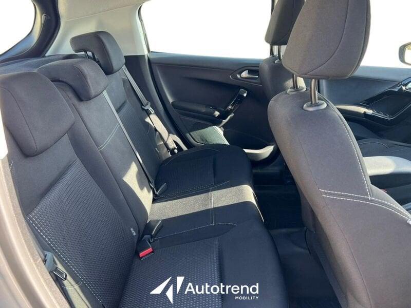 Peugeot 208 1.6 BlueHDi 75 CV 5 porte NAVI Allure