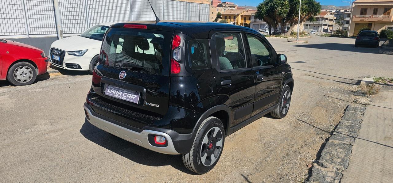 Fiat Panda 1.0 FireFly S&S Hybrid City Cross