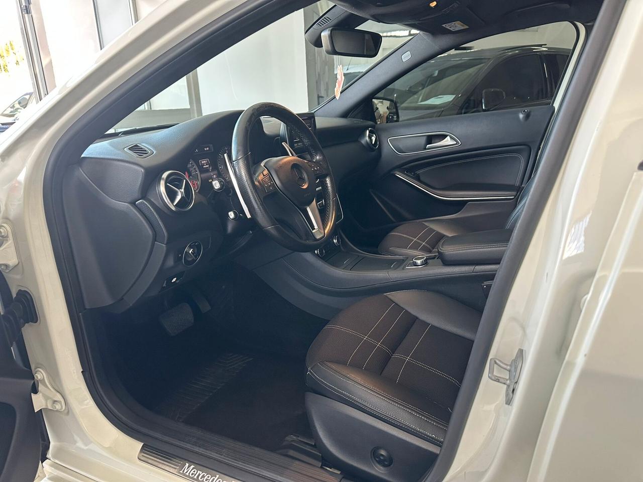 Mercedes-benz Classe A 180 CDI 109cv TETTO APRIBILE FULL LED