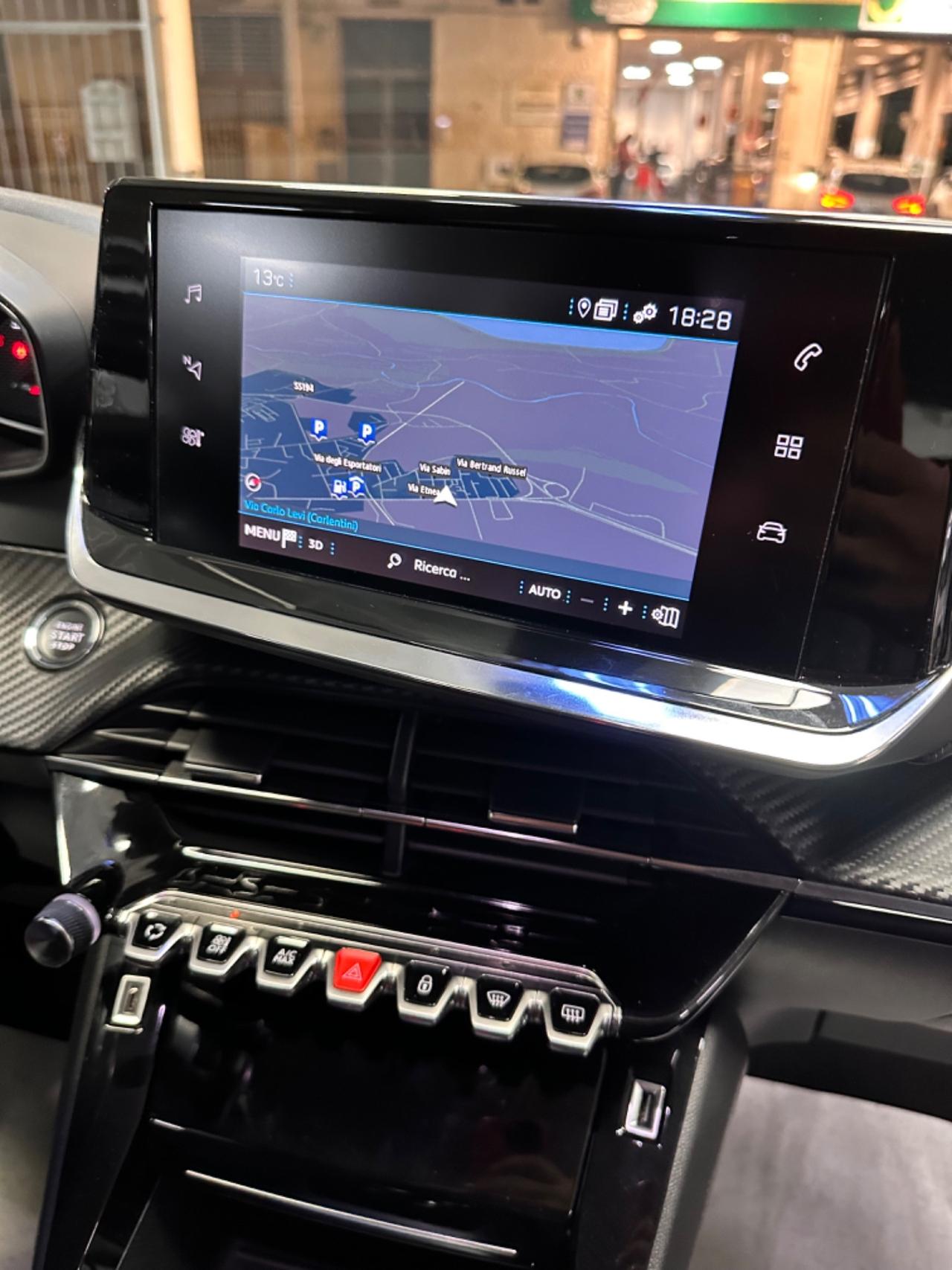 Peugeot 2008 BlueHDi 130 S&S EAT8 Allure Navi Pack