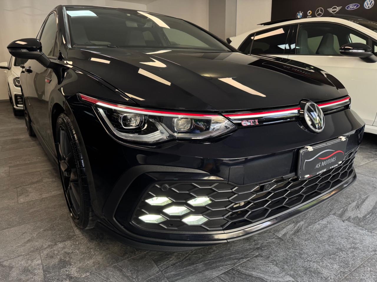 VW GOLF 8 GTI 2.0 TSI 245 CV FINANZIABILE