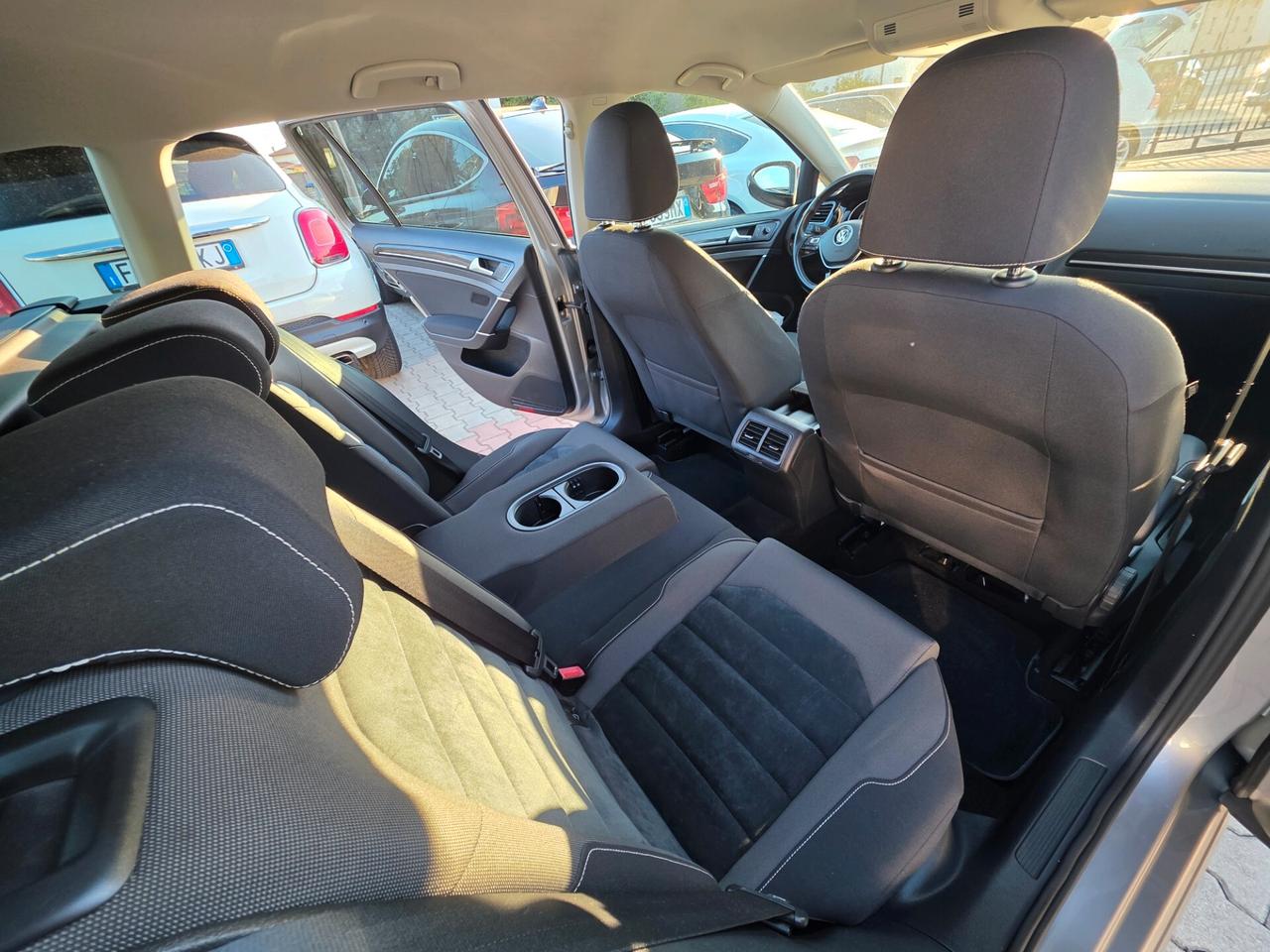 Volkswagen Golf Variant 1.6 TDI 110cv garantita 12 mesi