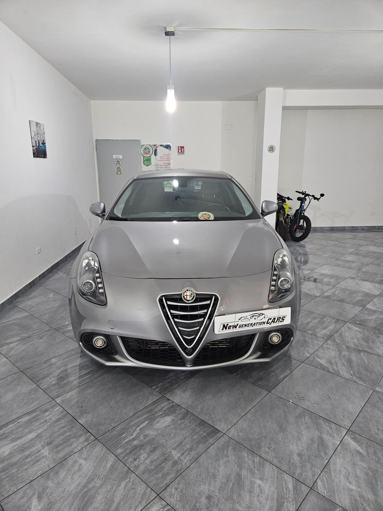Alfa Romeo Giulietta 1.6 JTDm-2 105 CV Distinctive