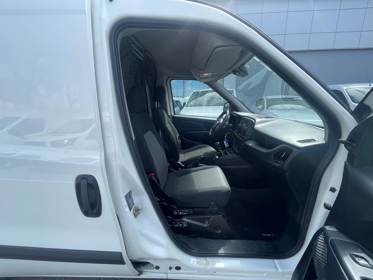 Fiat Doblo Doblò 1.6 MJT 105CV PL-TN Cargo Maxi Lamierato SX