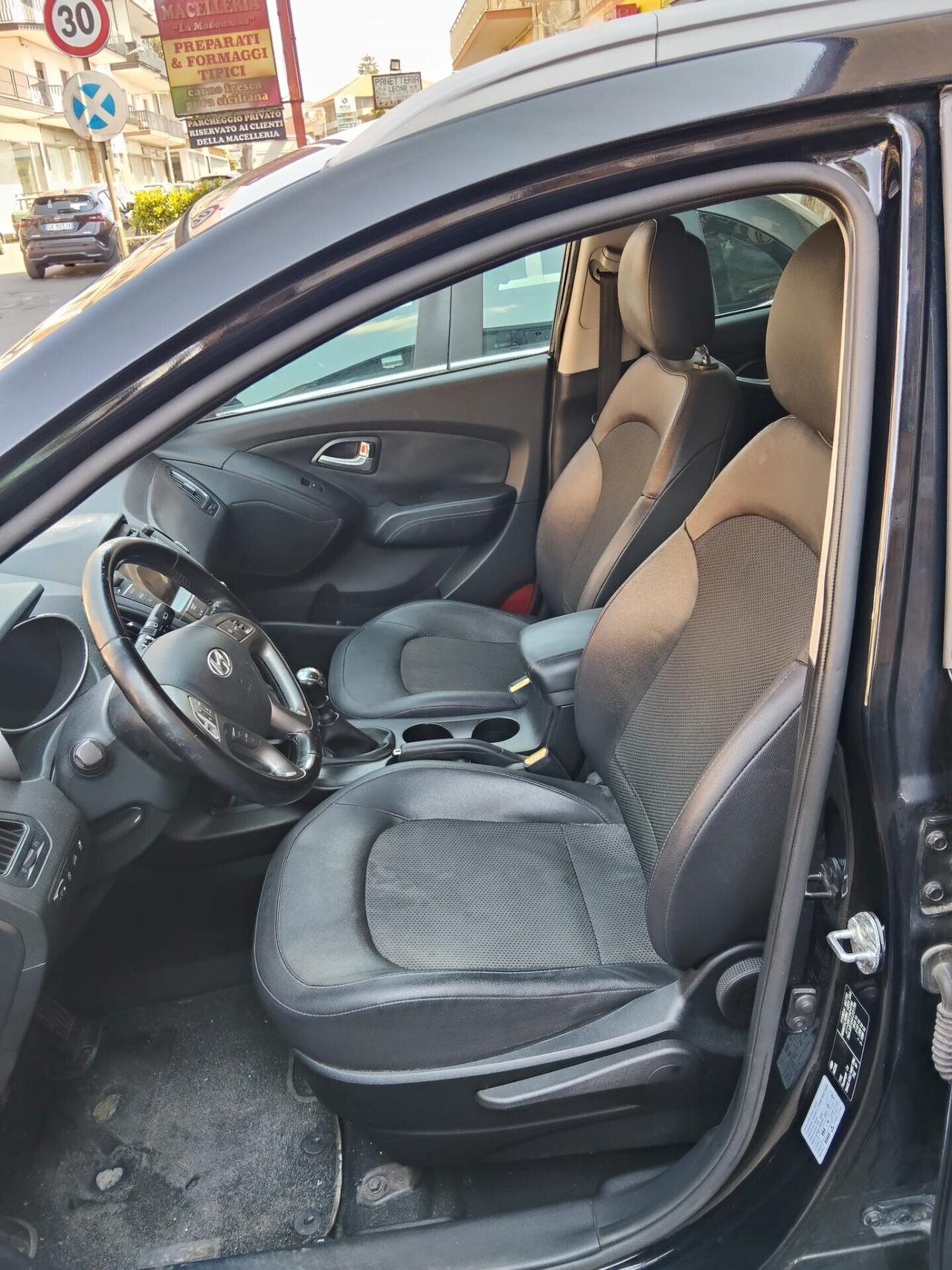 Hyundai iX35 1.7 CRDi 2WD Xpossible