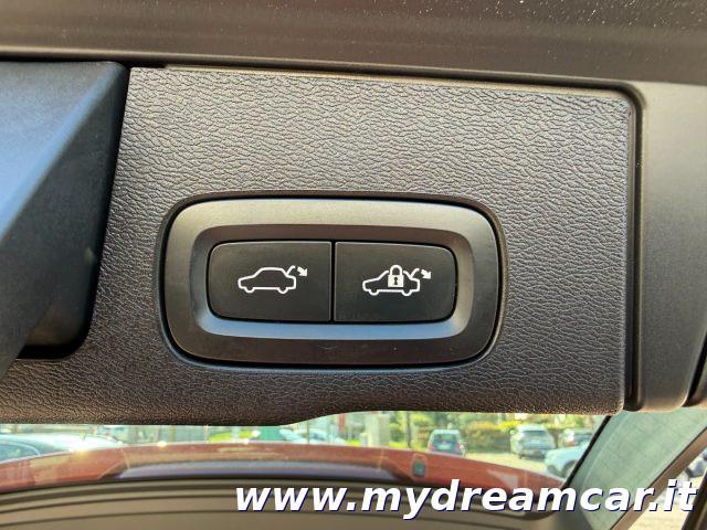 VOLVO XC60 B4 (d) automatico Core