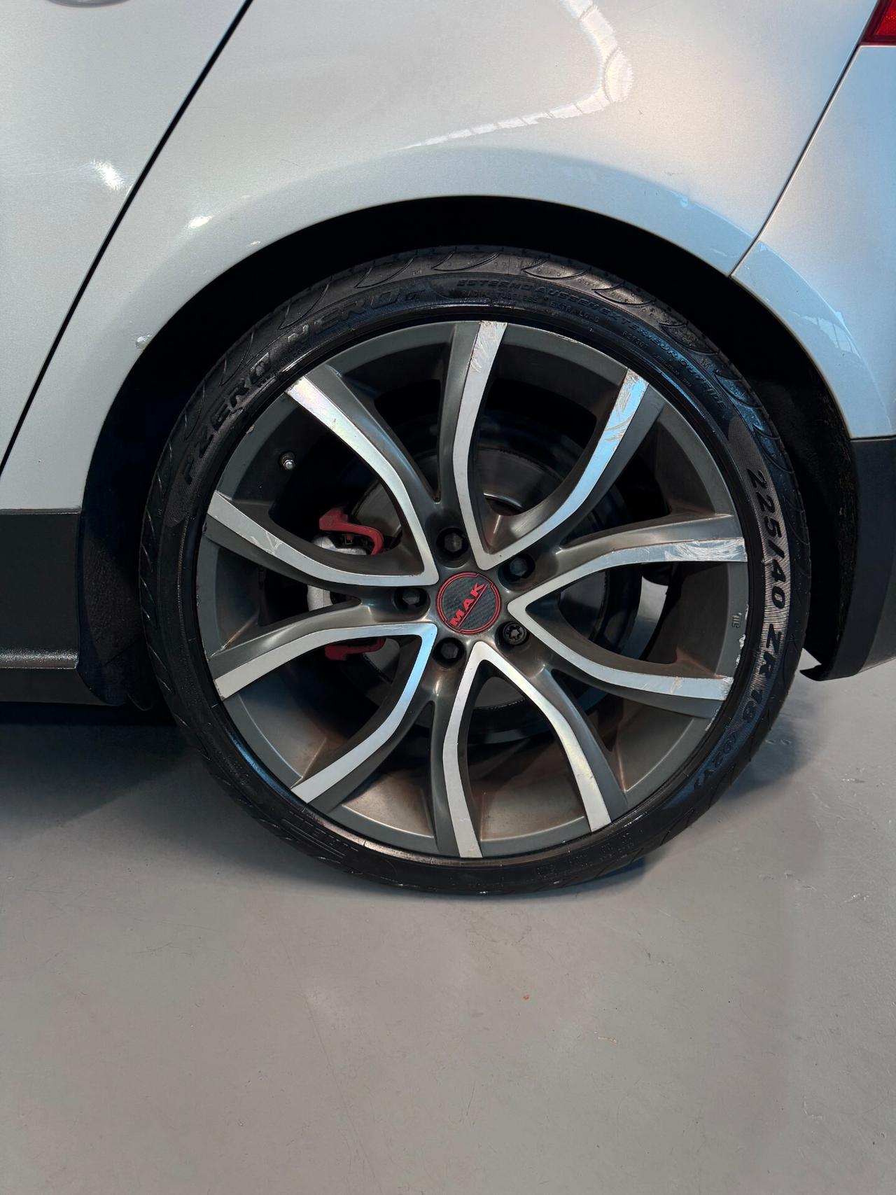Volkswagen Golf GTI TFSI 2.0cc 200cv Clima bi-zona + Impianto GPL