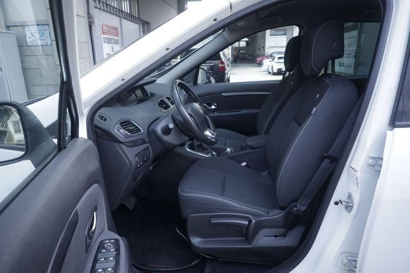 Renault Scénic X-Mod Renault Scenic X-Mod 1.5 dCi 110cv Limited edc 81KW ANNO 2015