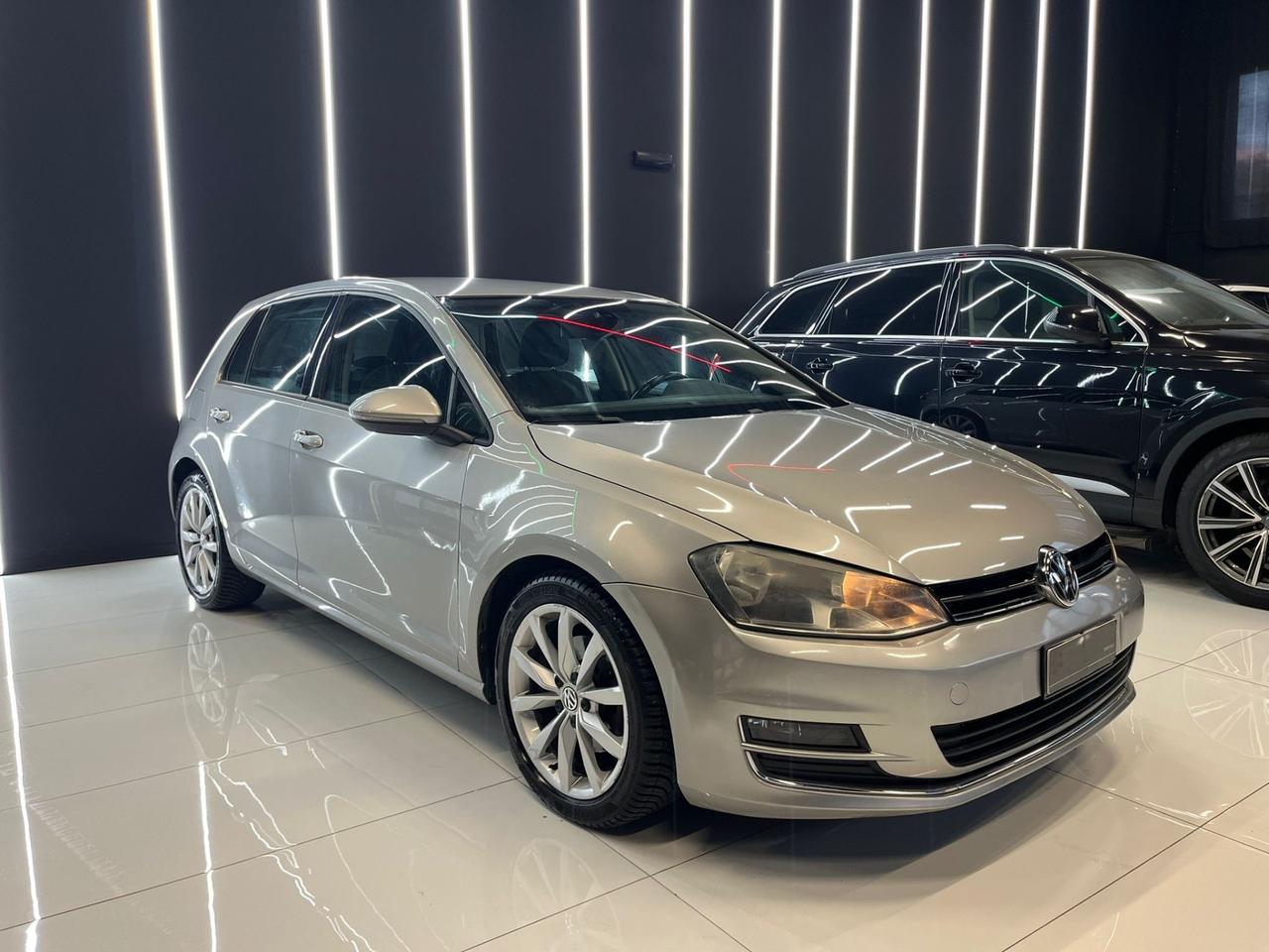 Volkswagen Golf 1.6 TDI 5p. Highline BlueMotion Technology OK NEOPATENTATI