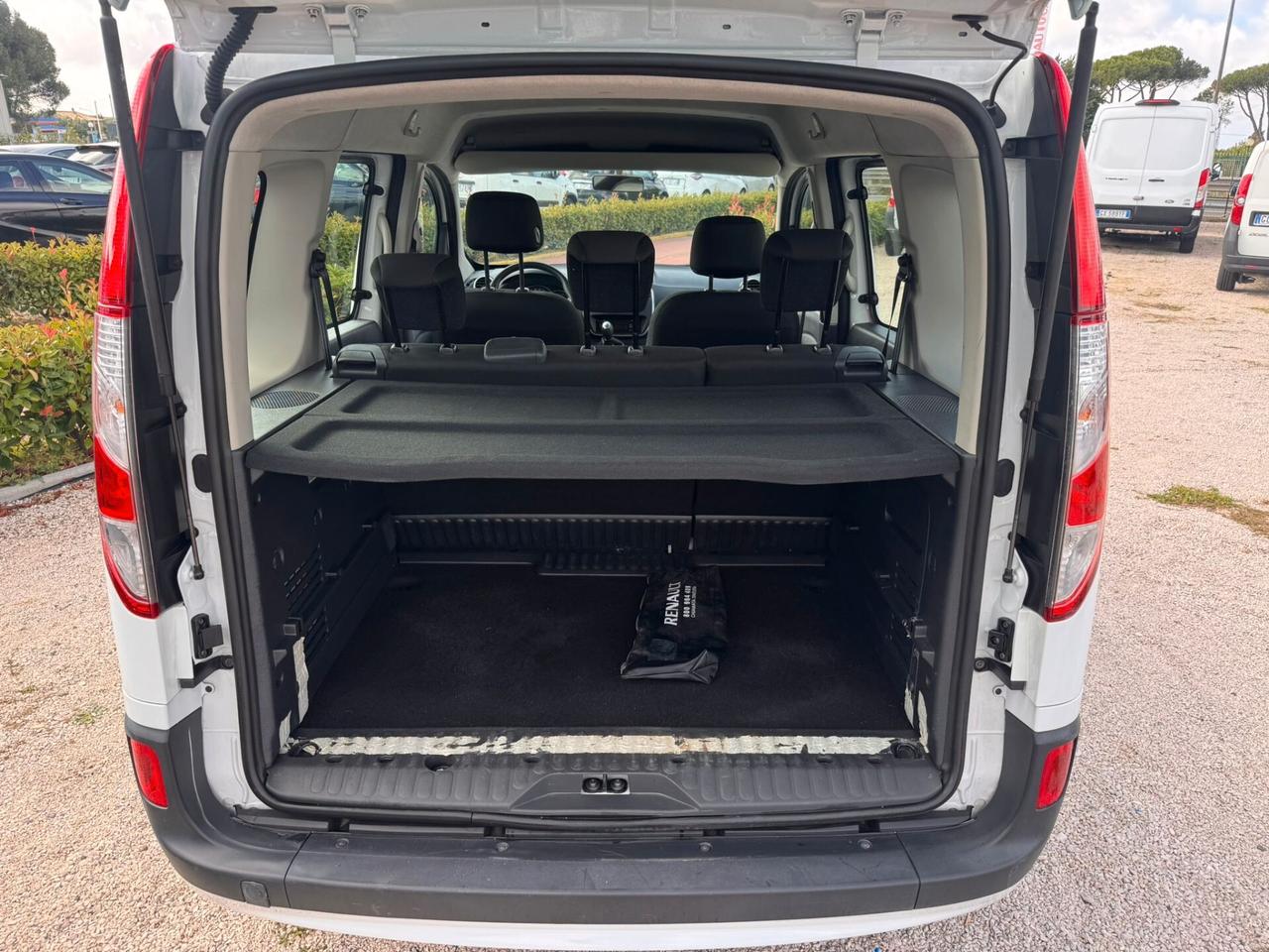 RENAULT KANGOO 1.5DCI 95CV N1 5POSTI E6D-T 2020