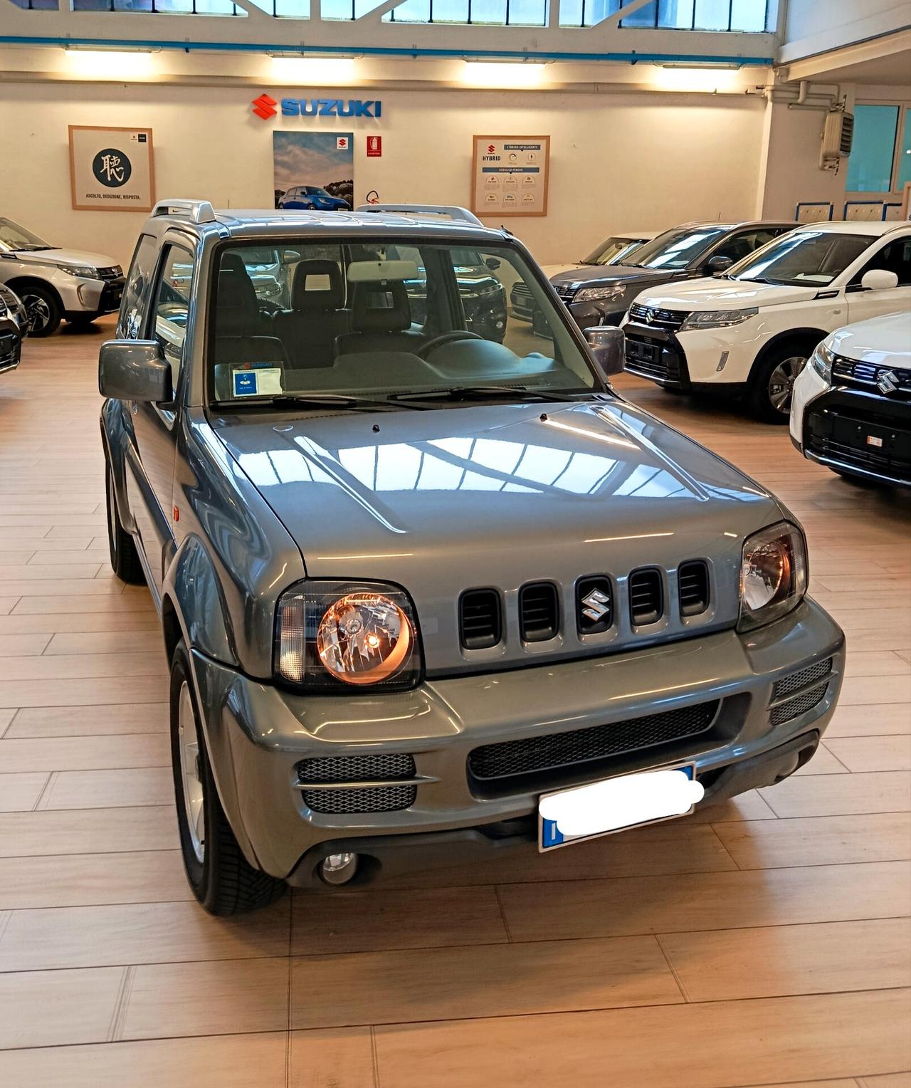 Suzuki Jimny 1.3i 16V cat 4WD JLX Più