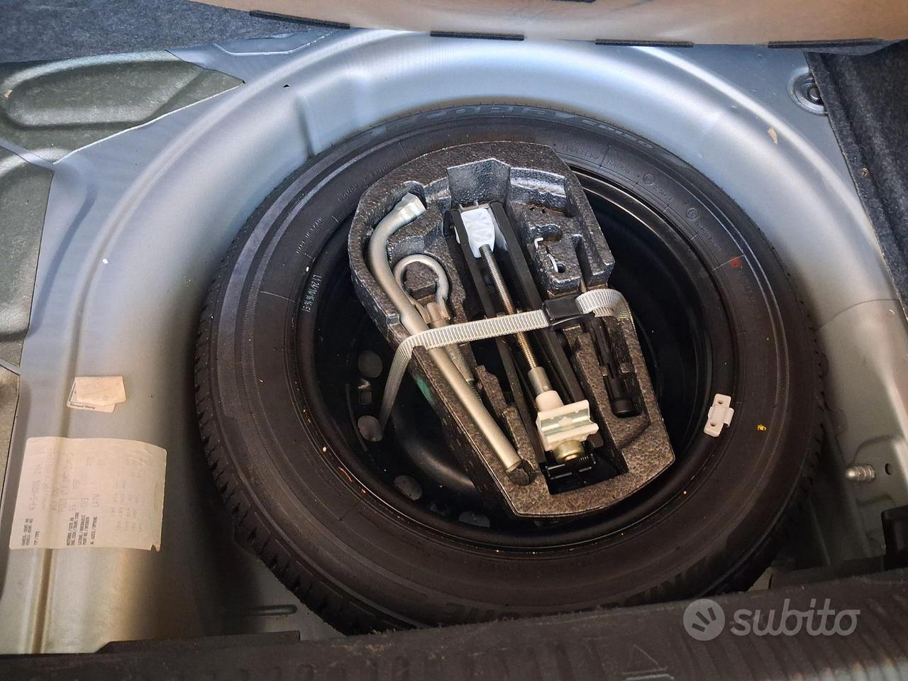 Polo diesel neopatentati 12 mesi garanzia