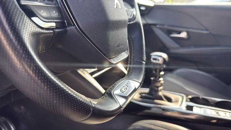 Peugeot 208 GT 100 S/S