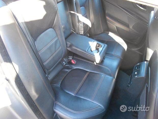 JAGUAR XE 2.0d(FERMA dal 2019)NAVI-PELLE,E6B