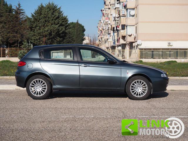 ALFA ROMEO 147 1.6i 16V T.S. (105 CV) cat 5p. Dist.