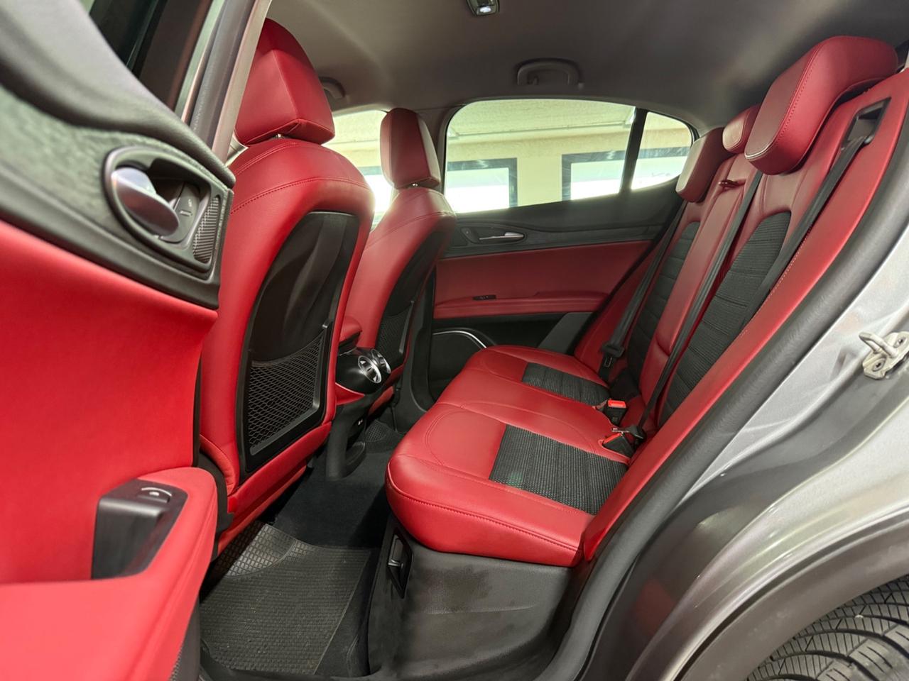 Alfa Romeo Stelvio 2.2 Turbodiesel 190 CV AT8 Q4 B-Tech