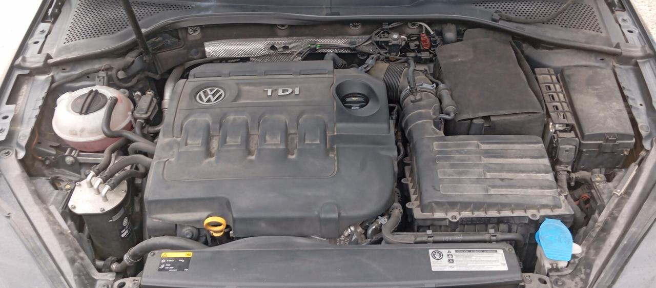 Volkswagen Golf GTD 2.0 TDI DSG 184 CV
