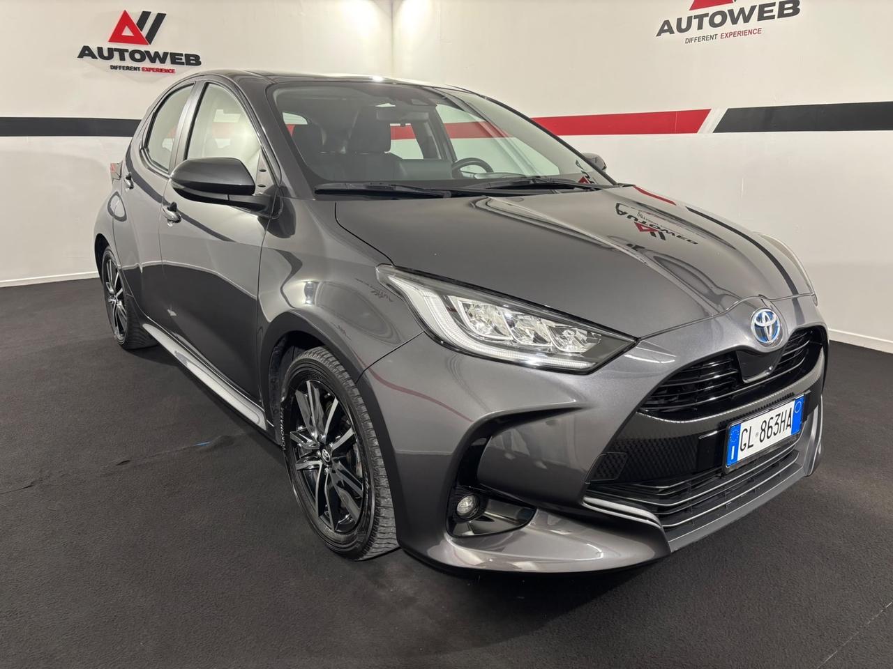 Toyota Yaris 1.5 Hybrid 116 CV Lounge