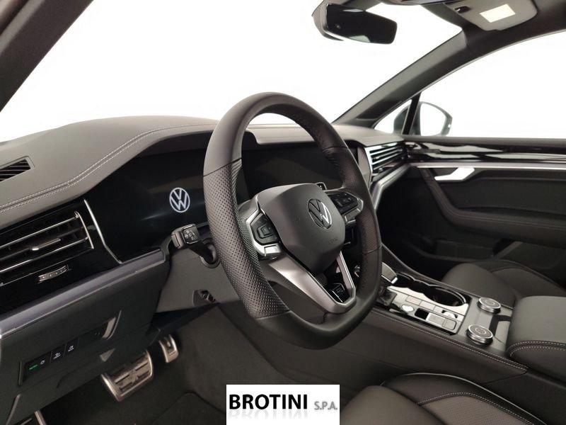 Volkswagen Touareg 3.0 V6 TDI SCR 170kW R-Line Final Edit
