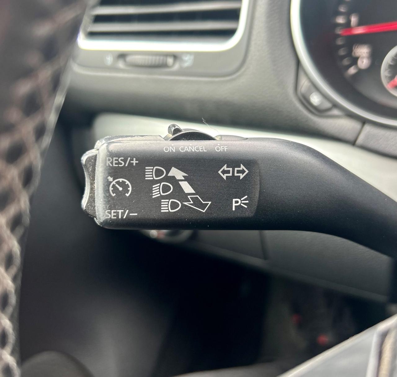 Volkswagen Golf 6 serie 2.0 TDI 140CV 5p. Highline