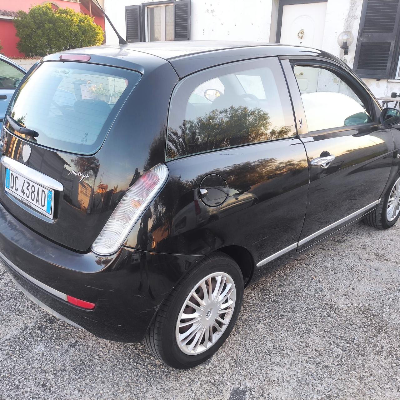 Lancia Ypsilon 1.3 Multijet 90cv