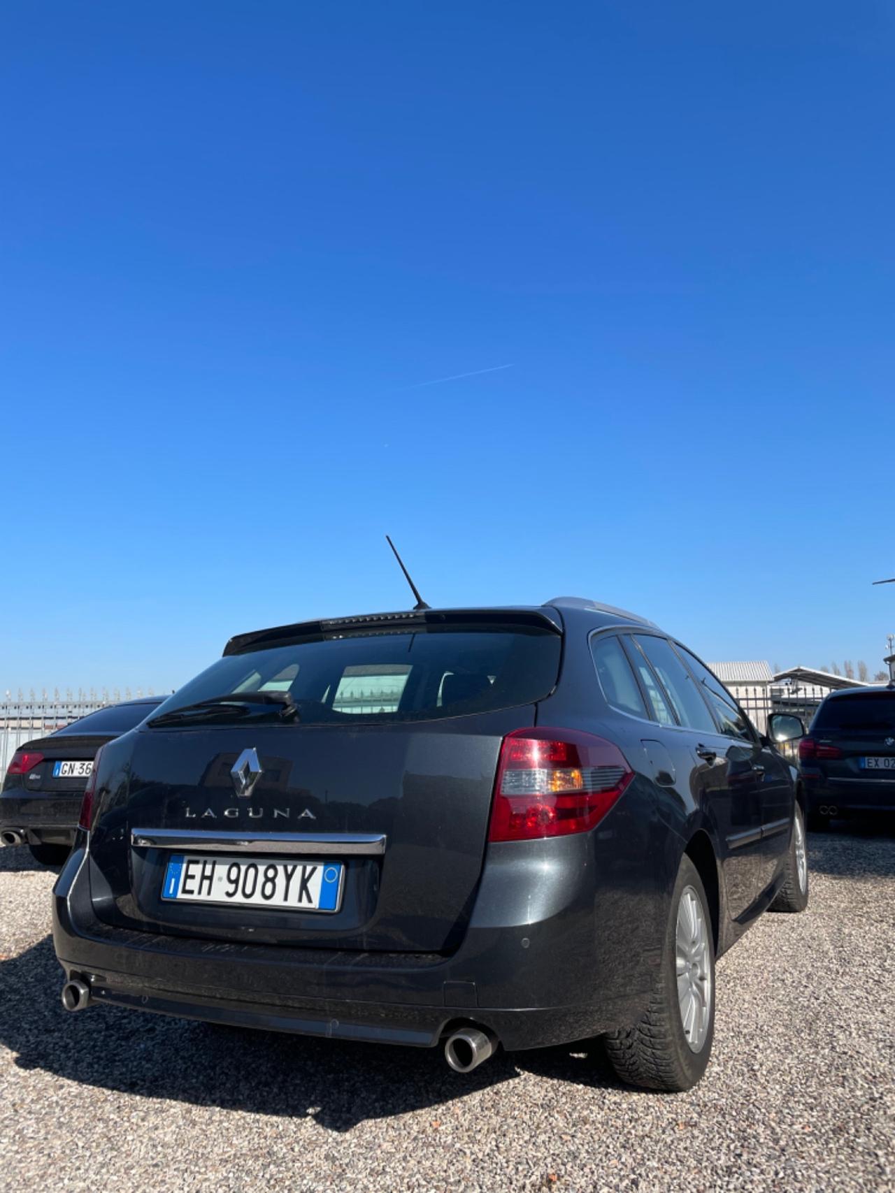 Renault Laguna 2.0 dCi 150CV SporTour Nav